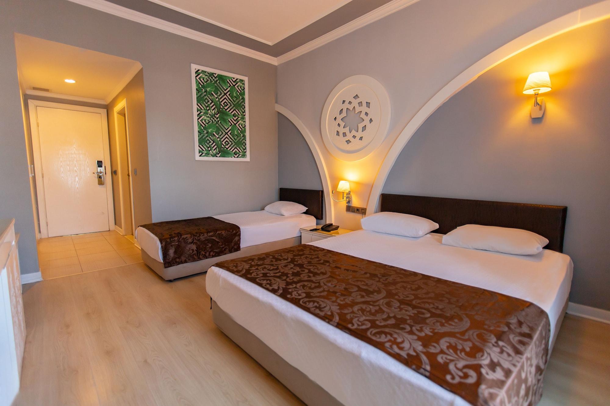 Side Royal Paradise Kumkoy Extérieur photo